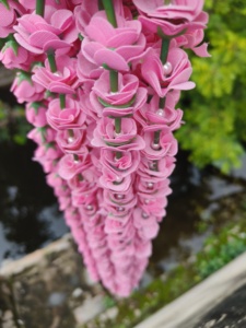 Guirlandes de fleurs de rose en velours avec des roses en perles blanches, chaîne de roses pour la décoration, décoration de porte latérale, décoration de scène - Product Image 4