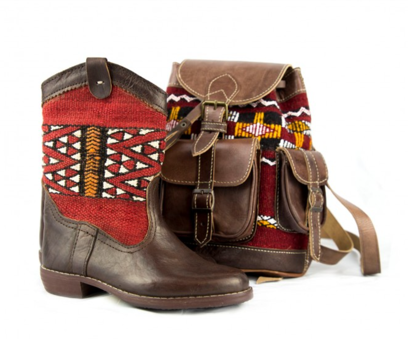 สีน้ำตาล