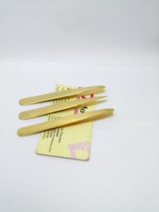 Nouvelle pince à épiler à sourcils plaquée or en acier inoxydable pince à épiler pointue inclinée et ciseaux à ressort avec ciseaux de coupe de cheveux à sourcils - Product Image 5