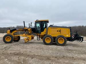 CAT140M Used Caterpillar <b>Motor</b> <b>Grader</b> 2022 Model US Origin with Pump & Gearbox Fawde Engine 2001-4000 Hours - Product Image 3
