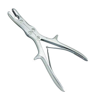 Pinza Luer Stille Curva Manual de 250 mm de Largo, Mordida de 11 mm, Acero Inoxidable Quirúrgico, Certificación CE, Instrumentos Reutilizables - Product Image 1