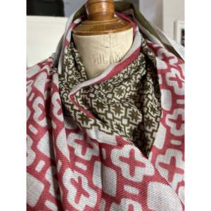 Fine Merino <b>Wool</b> Sienna Jacquard Pattern Product - Product Image 4