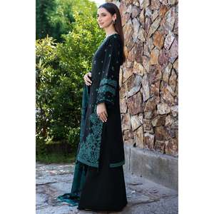 Conjunto de Traje Holgado de Algodón/Fibra de Bambú con Bordado Khaddar y Estampado Courtrai para Mujer de Brands Inn - Pantalones y Chal - BIC-4391 - Product Image 4