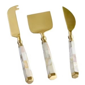 Juego de quesos de alta calidad de calidad alimentaria en oro con cuchillo y esparcidor de mantequilla para mesa de restaurante Juego de quesos de uso superior - Product Image 4