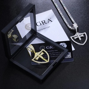Avina Jewels Sofort Lieferbar Vergoldeter Moissanit-Kreuzanhänger Hip-Hop 925 Silber Unisex GRA-Zertifiziert Iced Fine Jewelry Party - Product Image 2