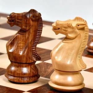 Piezas de Ajedrez Estilo Staunton de Primera Calidad en Madera de Sheesham y Boj, Rey de 4 Pulgadas - Product Image 2