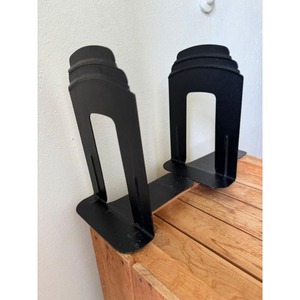 Sujetalibros elegantes de metal negro para estantes de oficina perfectos para el entorno profesional y La organización diaria - Product Image 5