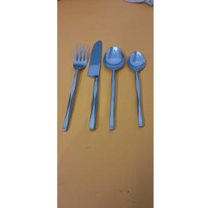 Couverts en acier inoxydable finition argentée polie pour les maisons modernes, les restaurants raffinés et les collections de vaisselle élégantes - Product Image 5