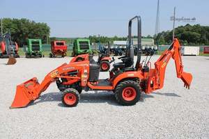 รถแทรคเตอร์สำหรับฟาร์ม BX23S 2018 Kubota 4x4 20-70HP เครื่องยนต์ดีเซล Massey Ferguson มียี่ห้อ4WD และล้อ2WD - Product Image 2