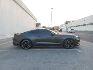 รถยนต์มือสอง ปี 2024 ขับเคลื่อนสี่ล้อ เครื่องยนต์ดีเซล เกียร์อัตโนมัติ กล้อง 360 องศา หลังคาซันรูฟแบบพาโนรามา เบาะหนัง รถซีดาน 400 แรงม้า ยูโร 4 ยาง R18 ไฟเดย์ไลท์ LED - Product Image 5