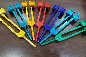 ชุดส้อมเสียงปรับจังหวะจักระ 8 จุด สำหรับบำบัดด้วยเสียง รักษาหัวใจ ดวงตาที่สาม และกระดูกก้นกบ - Product Image 6