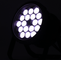 Extérieur DMX 4in1 Étanche RGBW LED Par IP65 Tête Mobile Stage Light UV Faisceau avec 18*10W Cob Aluminium et PVC Corps 3W Puissance