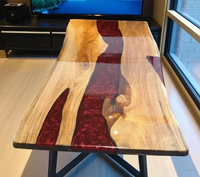 Mesa de Madera de Nogal con Resina Epoxi Roja, Mesa de Resina con Borde Natural, Muebles de Comedor, Escritorio de Oficina para Reuniones, Diseño Especial