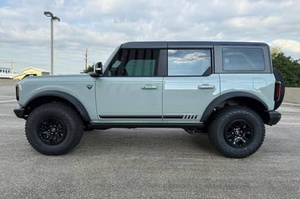Ford Bronco First Edition 2021, 4x4/AWD, Automático de 10 Velocidades, Superventas - Product Image 2