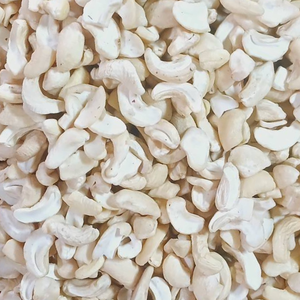 Noix de Cajou Brutes SANTIGO, Origine Vietnam, Noix de Cajou Cassées, Noix Sèches, Badam - Product Image 1