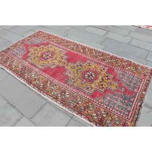 Alfombra Turca de 4.3x8.3 pies, Alfombra de Lana Roja Vintage con Diseño Ombré - Product Image 4