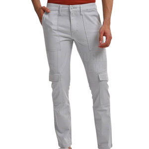 Pantalones cargo de hombre ligeros de cintura alta informales con logotipo personalizado, hechos a medida con estilo único - Product Image 1
