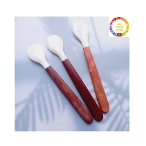 Cuillère à caviar en nacre de qualité supérieure à partir de coquilles naturelles durables et élégantes - Product Image 6