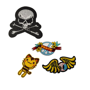 Parches bordados de ropa personalizados con logotipo bordado de club deportivo de marca personalizados con corte térmico al por mayor - Product Image 3