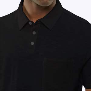 Polos à ourlet incurvé haute performance pour les athlètes Matériau évacuant l'humidité Protection UV Disponible dans une gamme de couleurs athlétiques - Product Image 4