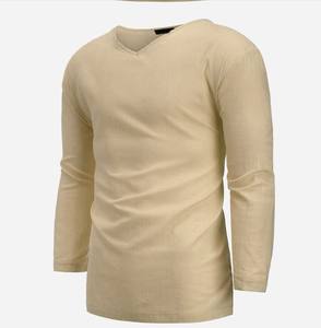 เสื้อทีเชิ้ตเข้ารูปผ้าแจ็คการ์ดสำหรับผู้ชายเสื้อยืดคอวีพิมพ์ลายสำหรับผู้ชาย - Product Image 3