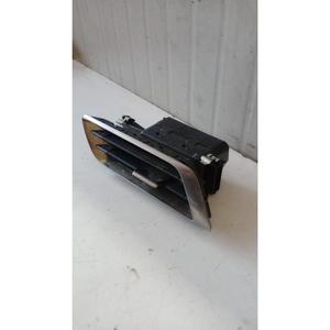 ช่องระบายอากาศแผงหน้าปัดด้านซ้าย PEUGEOT 3008 ซีรีส์ (16>23) รุ่น 9810143080 YHZ - Product Image 3