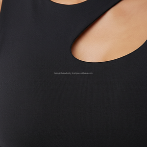 Contrast Stripe Yoga <b>Bra</b> Women Gym Workout Crop Top Breathable <b>Padded</b> Athletic Activewear - Product Image 4