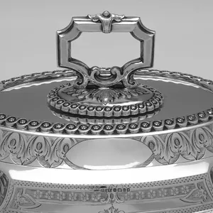 Elegante Cacerola Aislada de Acero Inoxidable |   Perfecto para Comidas Familiares e Invitados - Product Image 3