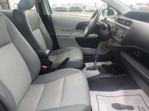 Toyota Prius 2012 - Product Image 2