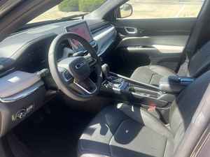 Jeep Compass Limited 2024 Usado en Buen Estado, SUV 4x4, 2.0L 4 Cilindros, Automático, Volante a la Izquierda, Cuero, R19, Techo Panorámico, Cámara Trasera de 360° - Product Image 2