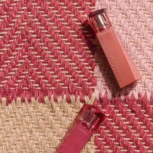 Etiqueta privada Logo ODM OEM Glossy Lip Glaze Lip Tint Vegan Water Lápiz labial hidratante Maquillaje de larga duración Crema facial - Product Image 4