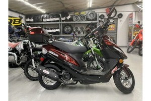 OFERTA RÁPIDA NUEVO 2026 Vitaccis Solana 49cc Scooter-Motocicleta Nueva - Product Image 3