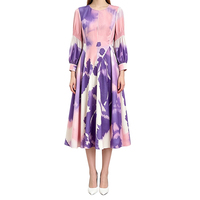 Robe plissée élégante style Miyake en polyester, coupe longue trapèze, nouvelle collection Printemps 2025, pour femme, flatte les silhouettes généreuses et crée une allure raffinée.