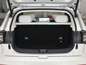 <span class=keywords><strong>2026</strong></span> 长安CS15电动轿车 高品质新型电动车 自动变速箱 R16轮胎 后真皮内饰 - Product Image 6