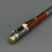 Personnalisé Meilleur Employer Bolt Action Damas Acier À La Main Bois Stylo Plume 1.0mm Largeur D'écriture Anniversaire Cadeau Ensemble