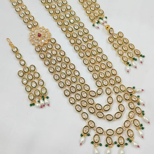 ENSEMBLE DE BIJOUX INDIENS TRADITIONNELS ET À LA MODE EN CUIVRE ENSEMBLE DE BIJOUX DE MARIAGE POUR FEMMES BOUCLES D'OREILLES ET COLLIER - Product Image 1