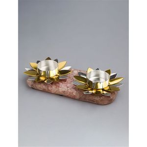Portavelas Doble Moderno con Forma de Flor de Loto sobre una Base de Cuarzo Rosa, Estético |   Centro de Mesa Decorativo de Lujo - Product Image 1