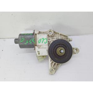 MOTORE ELETTRICO PER FINESTRINO ANTERIORE DESTRO MERCEDES Classe C Berlina W204 A2048200242 (07>) - Product Image 3
