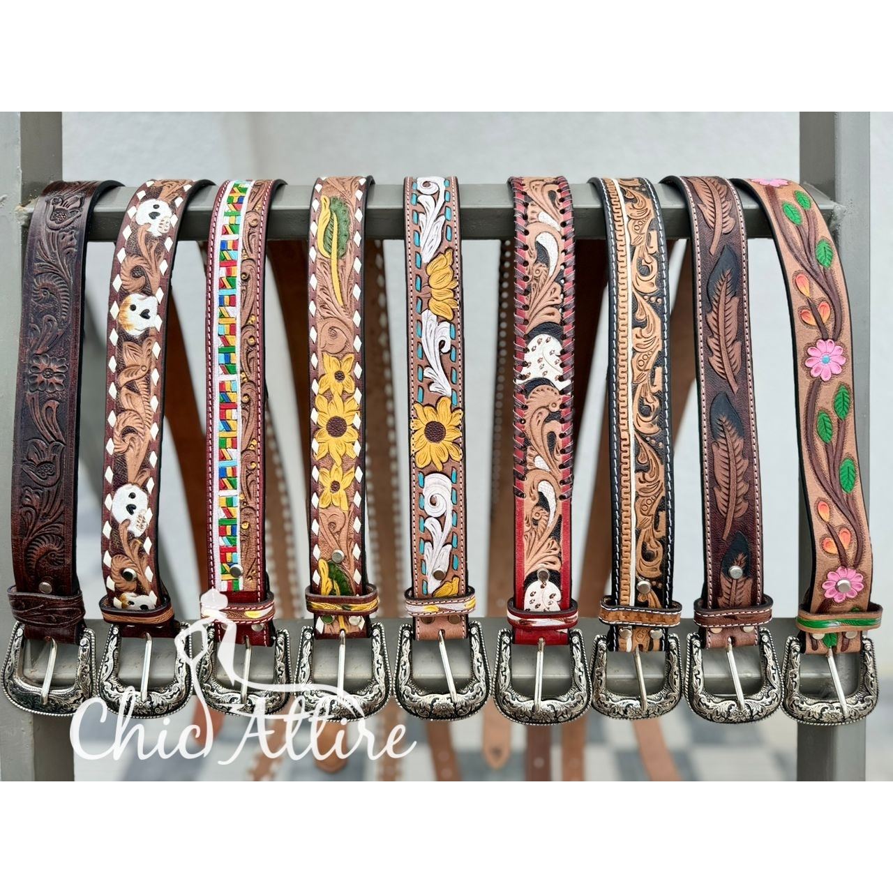 สีน้ำตาล