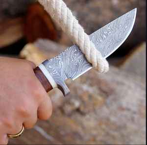 Cuchillo de Caza de Acero de Damasco Hecho a Mano con Mango de Cuerno de Ciervo, Supervivencia al Aire Libre, Camping, Pesca, Hoja de Acero de Damasco con Funda - Product Image 2