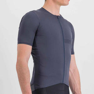 Nueva Ropa de Ciclismo Personalizada OEM 2024, Fabricantes de Maillots de Ciclismo, Maillot de Ciclismo Personalizado en Oferta, Maillots de Ciclismo en Oferta en Pakistán - Product Image 3