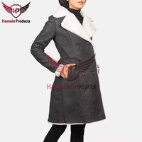 Manteau long en cuir véritable noir pour femme, style trench, double boutonnage, avec fourrure synthétique contrastante, coupe classique, vêtements d'extérieur tendance