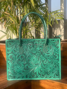 Sac fourre-tout multifonctionnel en cuir de luxe repoussé à la main Sac à main en cuir véritable pour dame Sac à bandoulière floral turquoise - Product Image 2