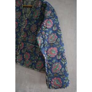 Veste matelassée en coton tissé imprimé à la main à motifs floraux pour femmes, doublure douce, vêtement d'extérieur réversible, écologique, toutes saisons - Product Image 3