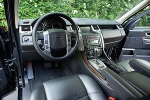 รถใหม่ขายดี ปี 2008 รุ่น R-Rang-ge Ro-vwe-rr สีดำ สปอร์ต เครื่องยนต์เบนซินแบบธรรมชาติ พร้อมกล้องมองหลัง ออกแบบมาเพื่อความเร้าใจ ความสะดวกสบาย และความเชื่อถือ - Product Image 5