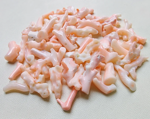 61 piezas de palo de Coral Rosa sombreado, cuentas de palo de Coral lote de palo pulido suave japonés Natural, piedra preciosa de palo de Coral blanco - Product Image 5