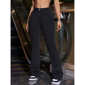 Vaqueros negros de mujer de cintura alta, acampanados, de mezclilla, ecológicos, duraderos, elásticos, de pierna ancha, casuales, modernos y con detalles de moda. - Product Image 2