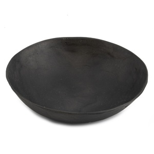 Plateau décoratif en métal doré martelé de luxe, plateau de service irrégulier organique, centre de table moderne pour table basse, décoration intérieure - Product Image 5