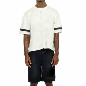 Conjunto de Camiseta y Pantalones Cortos para Hombre, Elegante Traje Deportivo de Dos Piezas para Gimnasio, Entrenamiento, Fitness, Correr, Ejercicio - Product Image 4