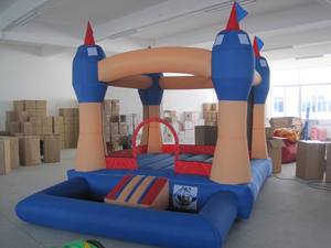 Château gonflable en nylon avec piscine à balles pour le plaisir des enfants au parc d'aventure ou en garderie - Product Image 1